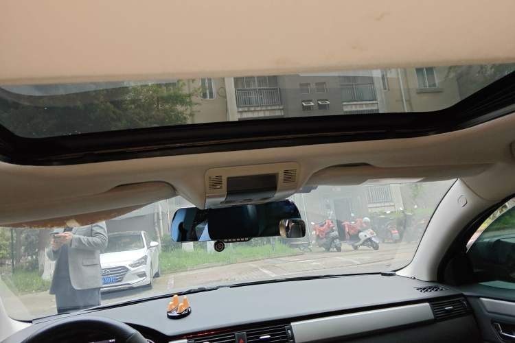 Used Qoros 3 2014 Sedan 1.6L Automatic Zhiyue Model