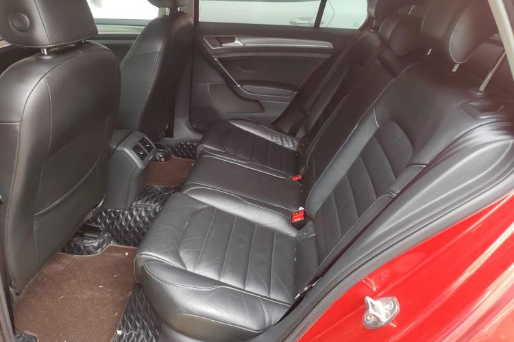 TDK.VehicleDetails.img