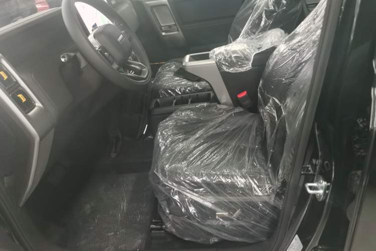 Used iCAR V23 2025 401 Two-Wheel Drive Advanced Edition
