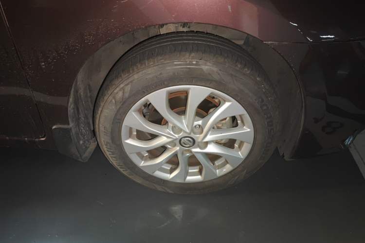 Used Nissan Sylphy 2018 1.6XV CVT Deluxe Edition Right Front Wheel Hub