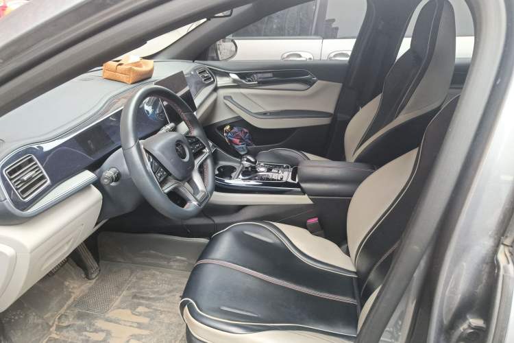 Used BYD Qin PLUS 2021 EV 400KM Leading Comfort Edition
