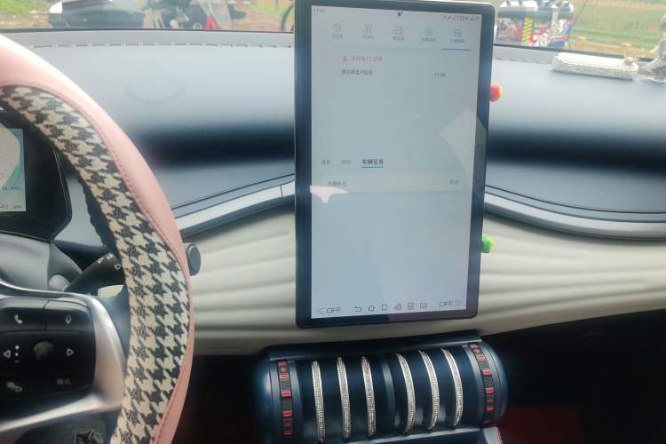 Used BYD Yuan PLUS 2022 510 km Flagship Version Audio And AC Panel