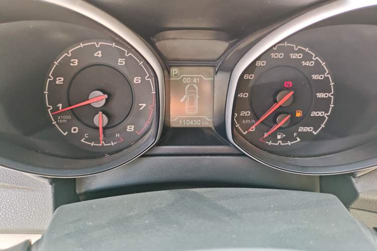 Used Chery Tiggo 5 2014 2.0L CVT Joyful Edition Odometer Close Up