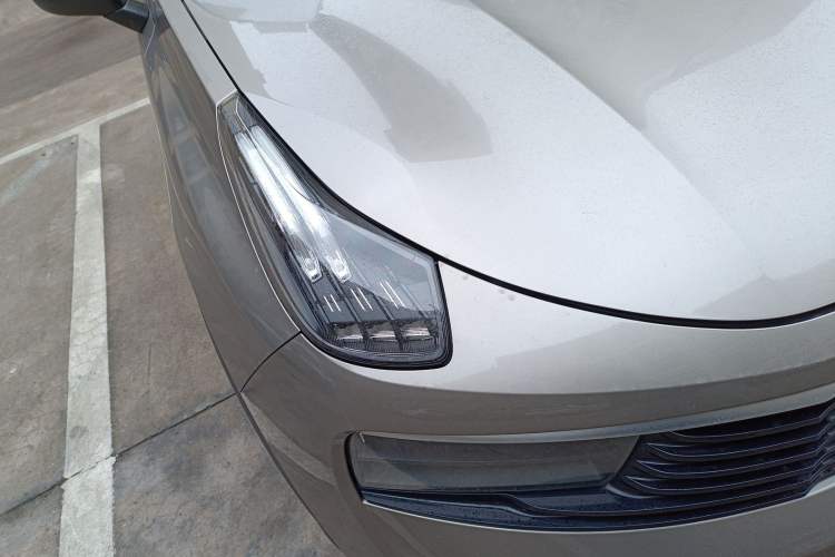 Used Lynk & Co 01 2019 2.0T Two-Wheel-Drive Pro Version China VI Standard
