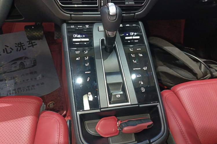 Used Porsche Macan 2023 Macan 2.0T