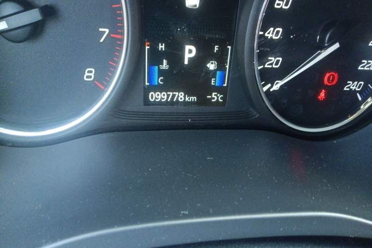 Used Mitsubishi Outlander 2018 2.4L 4x4 Elite Edition 5 Seats