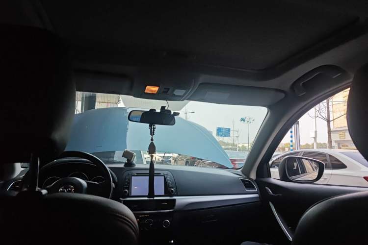 Used Mazda CX-5 2015 2.0L Automatic Two-Wheel Drive Urban Version
