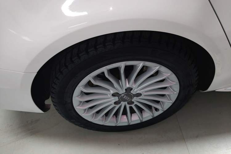 Used Audi A4L 2016 35 TFSI Collection Edition S line Comfort Model
