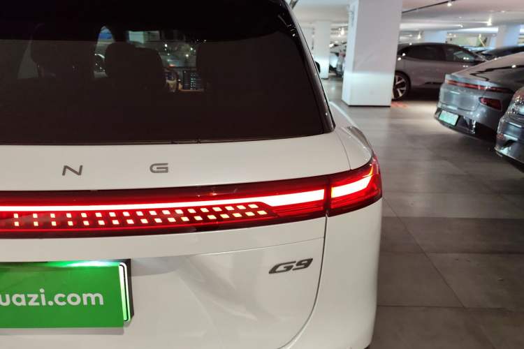 Used XPeng G9 2025 725 with Ultra-Long Range Max Right Rear Taillight
