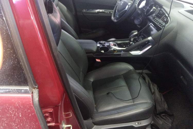 Used Peugeot 3008 2015 1.6THP Automatic Prestige Edition
