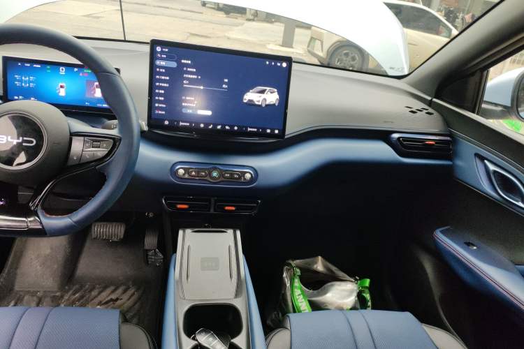 Used BYD Seagull 2025 Smart Drive Version 305 km Freedom Edition Audio And AC Panel