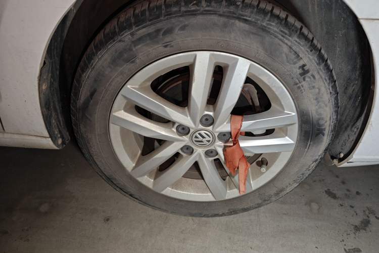 Used Volkswagen Jetta 2019 Dream Edition 1.5L Manual Fashion Version