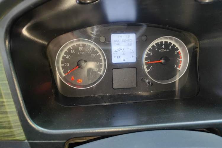 Used Jinbei Hiace X30 2020 1.5L Van Super-Enjoyment Model China VI Standard SWC15M