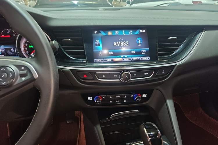 Used Buick Regal 2019 20T Luxury Model China VI Standard