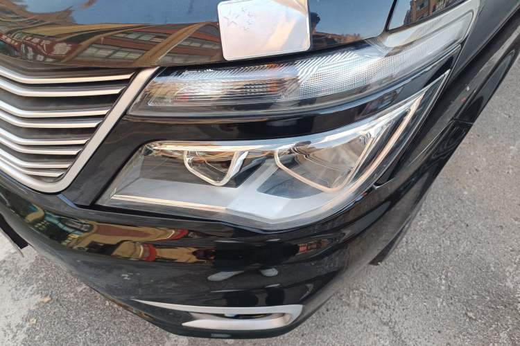 Used FORTHING Lingzhi 2020 M5L 1.6L Base Model 7 Seats