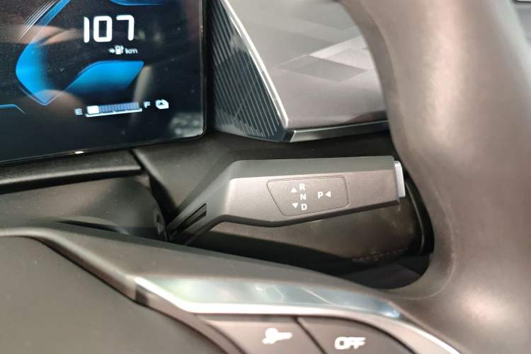 Used Dongfeng Aeolus SKY EV01 2025 530 km AIR Elite Edition
