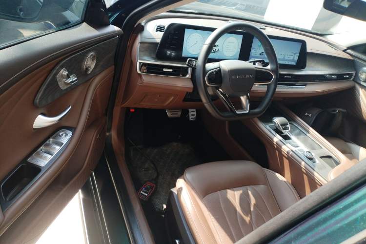 Used Chery Arrizo 8 2023 High-Energy Edition 2.0T DCT Luxury