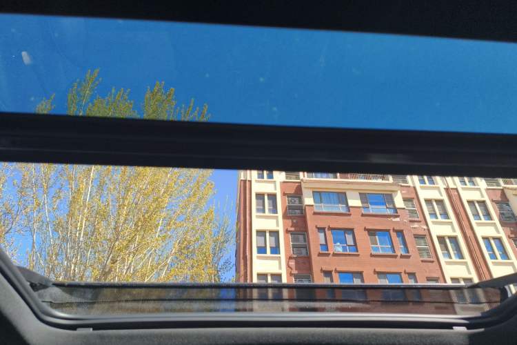 Used Cadillac XT4 2021 28T Two-Wheel Drive Leading Version
