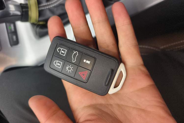 Used Volvo S60 New Energy 2018 S60L E-Drive Hybrid T6 Progressive Edition Vehicle Key