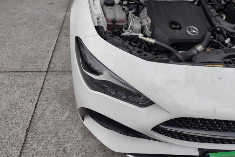 Used Mercedes-Benz CLA 2024-Year Facelifted CLA 200 Right Front Headlight