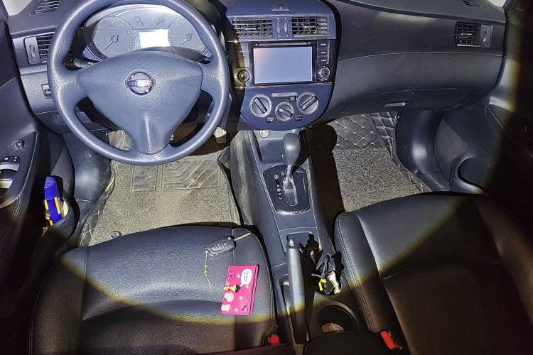 Used Nissan Tiida 2014 1.6L CVT Comfort Model