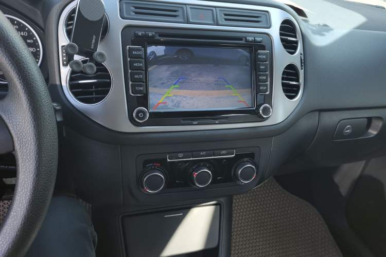 Used Volkswagen Tiguan L 2015 1.8TSI Automatic Two-Wheel Drive Trend Edition
