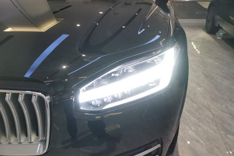 Used Volvo XC90 2023 B5 SmartDrive Luxury Edition 7 Seats