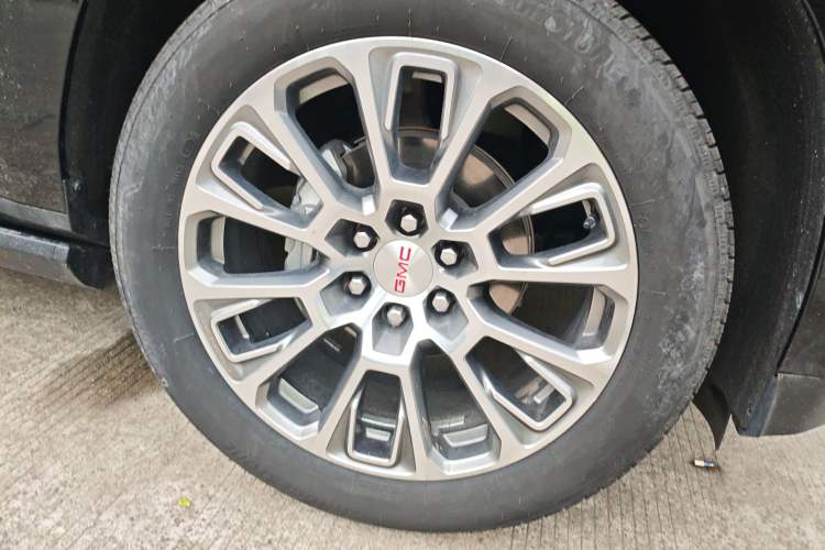 Used GMC YUKON 2025 2.7T Denali Signature Edition