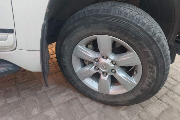 Used Toyota Prado 2016 2.7L Automatic Standard Edition
