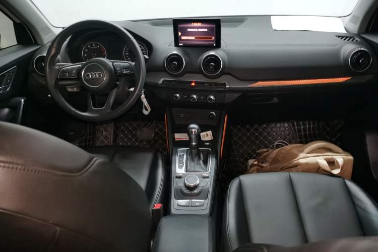 Used Audi Q2L 2018 35 TFSI Launch Exclusive Edition China VI
