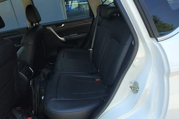 Used Haval M6 2019 1.5T DCT Two-Wheel Drive Value Edition China VI Standard