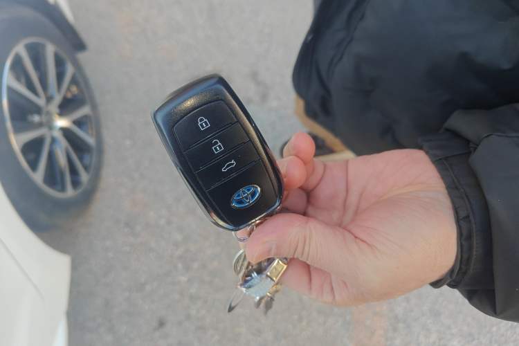 Used Toyota Levin 2023 Smart Electric Hybrid Dual-Engine 1.8L Leading Edition
