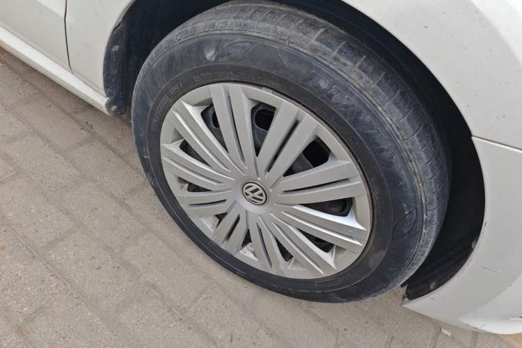 Used Volkswagen Polo 2018 1.5L Automatic Enjoyment Model Right Front Wheel Hub