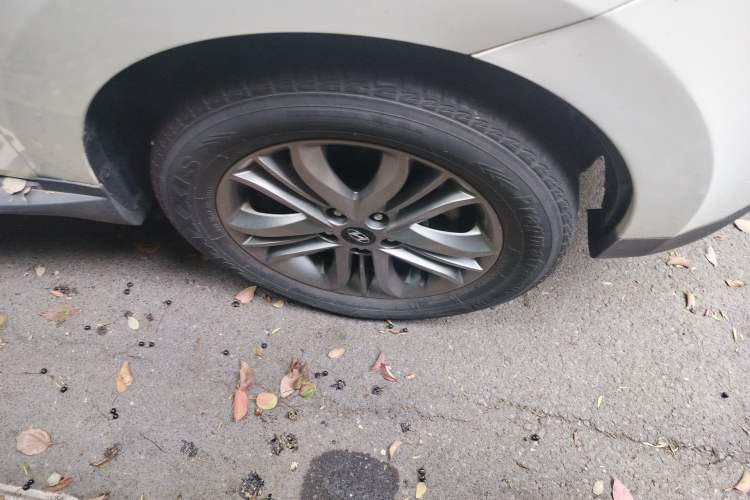 Used Hyundai ix35 2013 2.0L Automatic Two-Wheel Drive Smart GLS China IV Standard