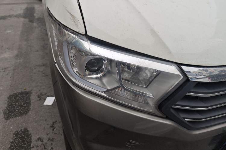 Used CHANGAN KUAYUE Xing V5 2021 1.6L Fortune-Attracting Edition Comfort Model DAM16KR