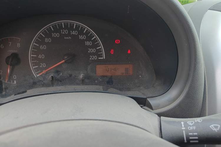 Used Nissan Sunny 2015 1.5XE Manual Comfort Edition
