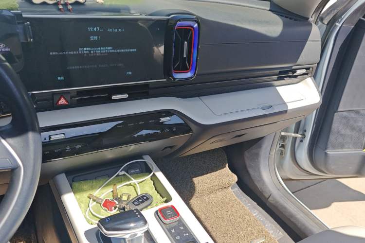 Used Hyundai ix35 2023 Musso 2.0L Flagship Edition TOP
