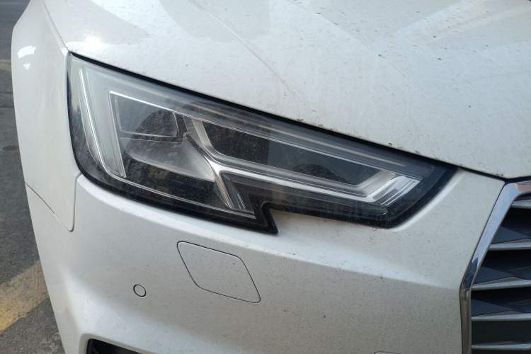 Used Audi A4L 2017 40 TFSI Sport Edition
