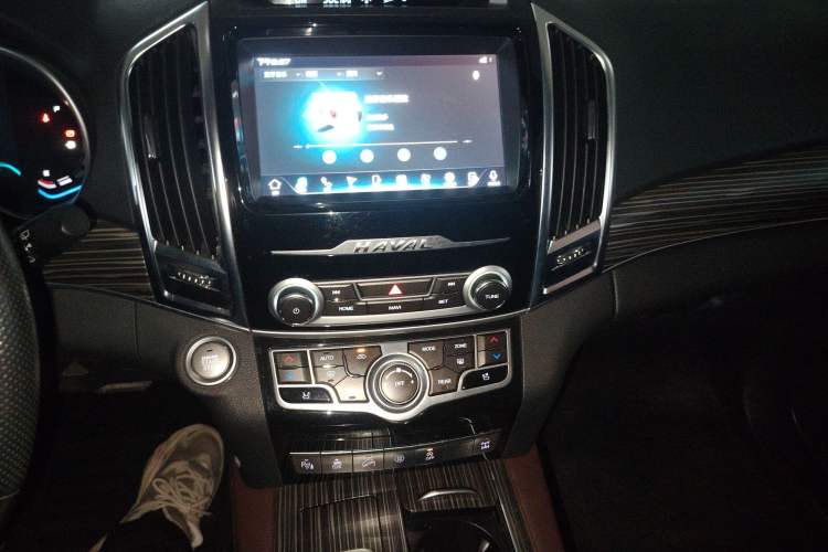 Used Haval H9 2020 2.0T Gasoline 4x4 Luxury 7-Seater