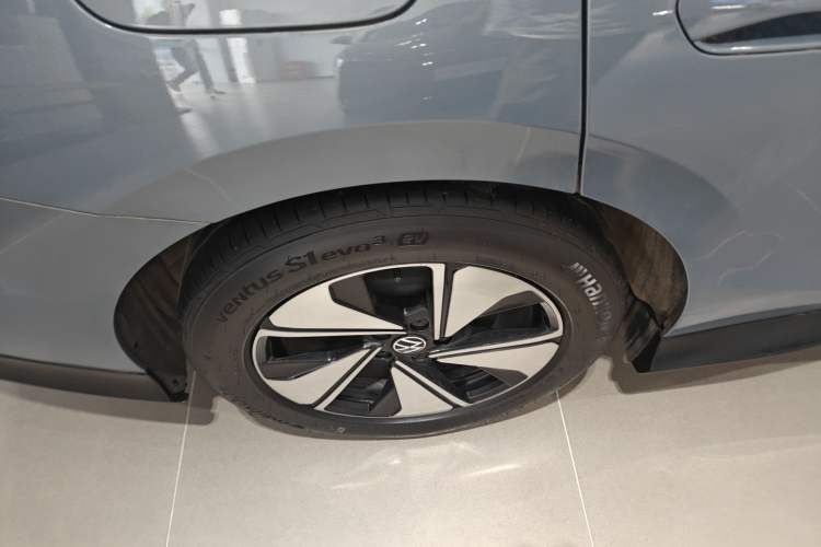 Used Volkswagen ID.7 VIZZION 2024 AIR model