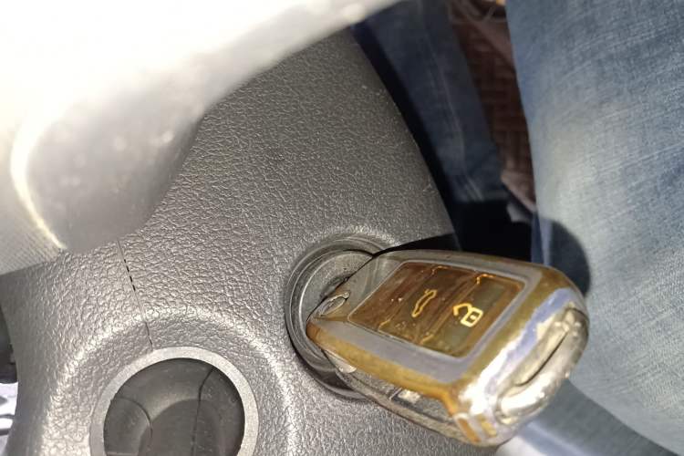 Used Volkswagen Gran Lavida 2013 1.4 TSI Automatic Comfort Model Interior 1