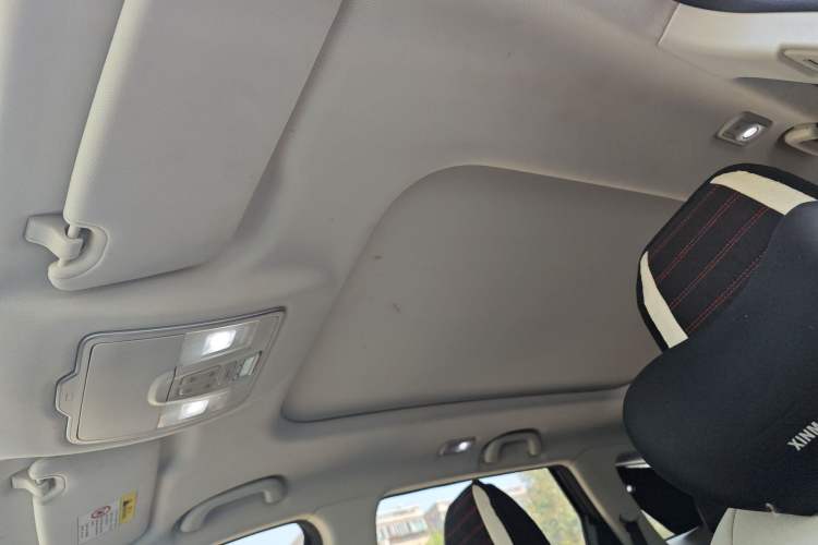 Used CHANGAN OSHAN X7 PLUS 2022 1.5T Blue Whale Edition Automatic Prestige Version
