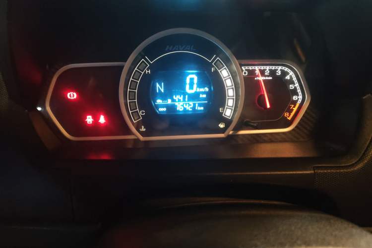 Used Haval H1 2016 Red Label 1.5L AMT Comfort Model