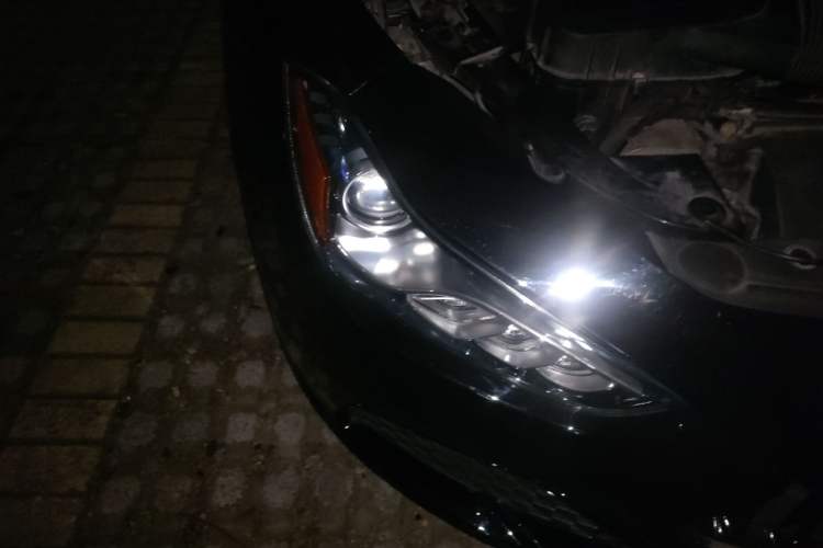 Used Maserati Ghibli 2014 3.0T Standard Edition Right Front Headlight