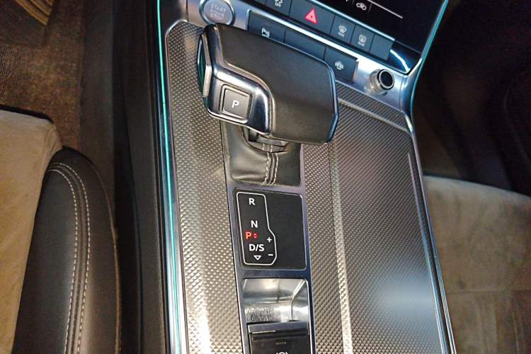 Used Audi A6L 2020 45 TFSI Prestige Dynamic Edition Gear Lever