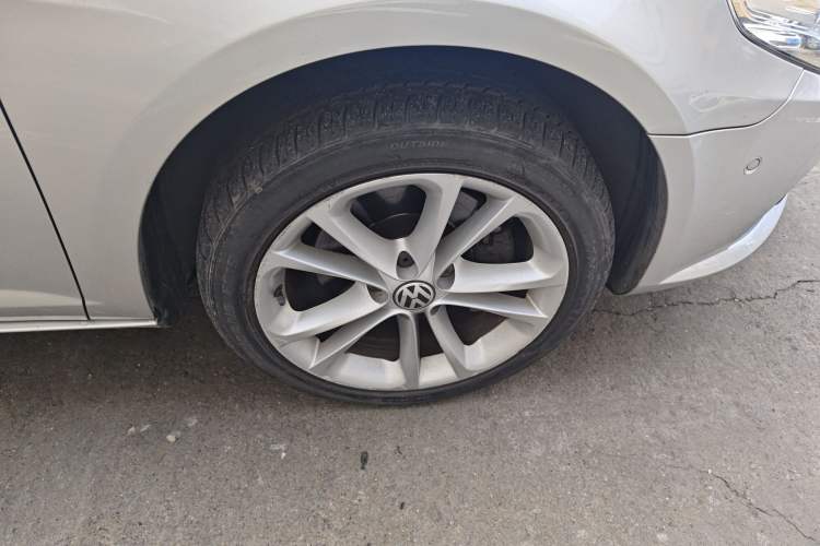 Used Volkswagen FAW-Volkswagen CC 2012 2.0 TSI Luxury Model
