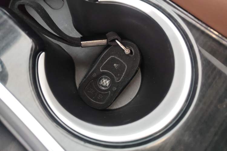 Used Buick Envision 2018 28T Four-Wheel Drive Luxury Model