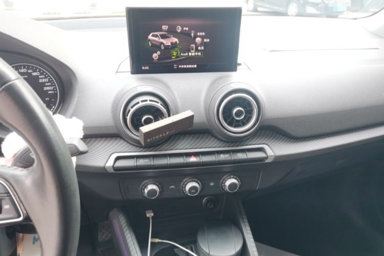 Used Audi Q2L 2018 35 TFSI Launch Exclusive Edition China VI
