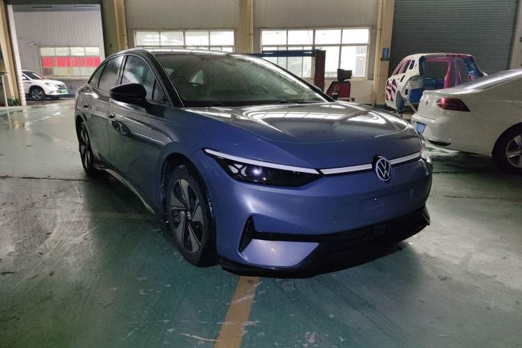 Used Volkswagen ID.7 VIZZION 2024 AIR model
