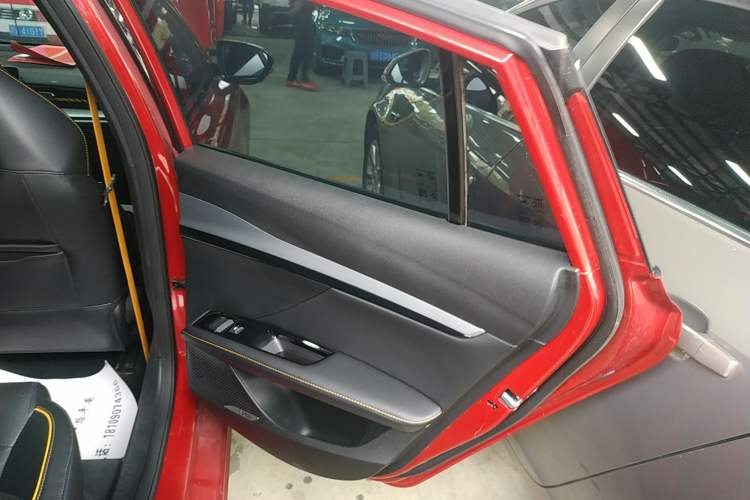 Used MG 5 Scorpio 2022 1.5T Trophy Sport Luxurious Edition
